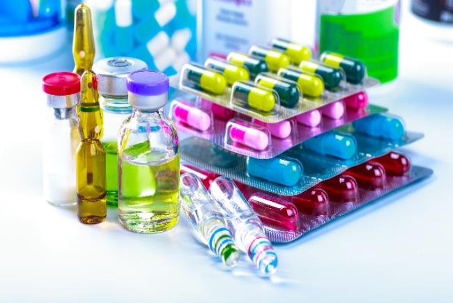 אוסף של תרופות לטיפול במגוון מחלות 